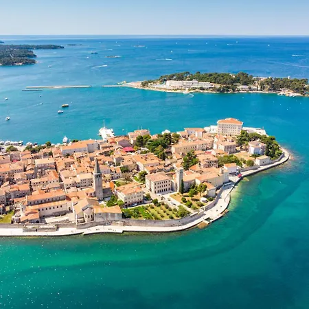 5203-1 For 6 Pers In Appartamento Porec