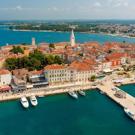 Appartamento 5203-1 For 6 Pers In Porec